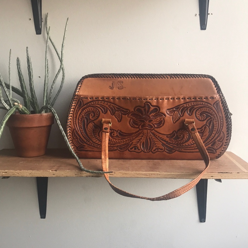 Vintage Handmade Native American Leather Bag